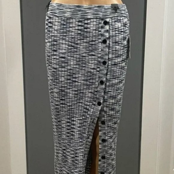 INC Femme Flora Rib Knit Buttoned Midi Skirt SIZE MEDIUM - Picture 2 of 6